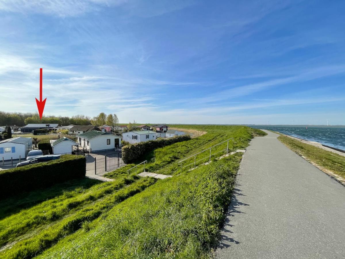 Maison Jolie Sint Annaland Exteriör bild