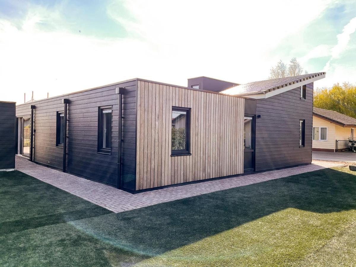 Maison Jolie Sint Annaland Exteriör bild
