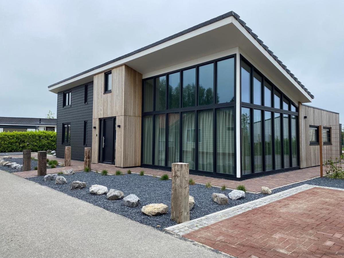 Maison Jolie Sint Annaland Exteriör bild